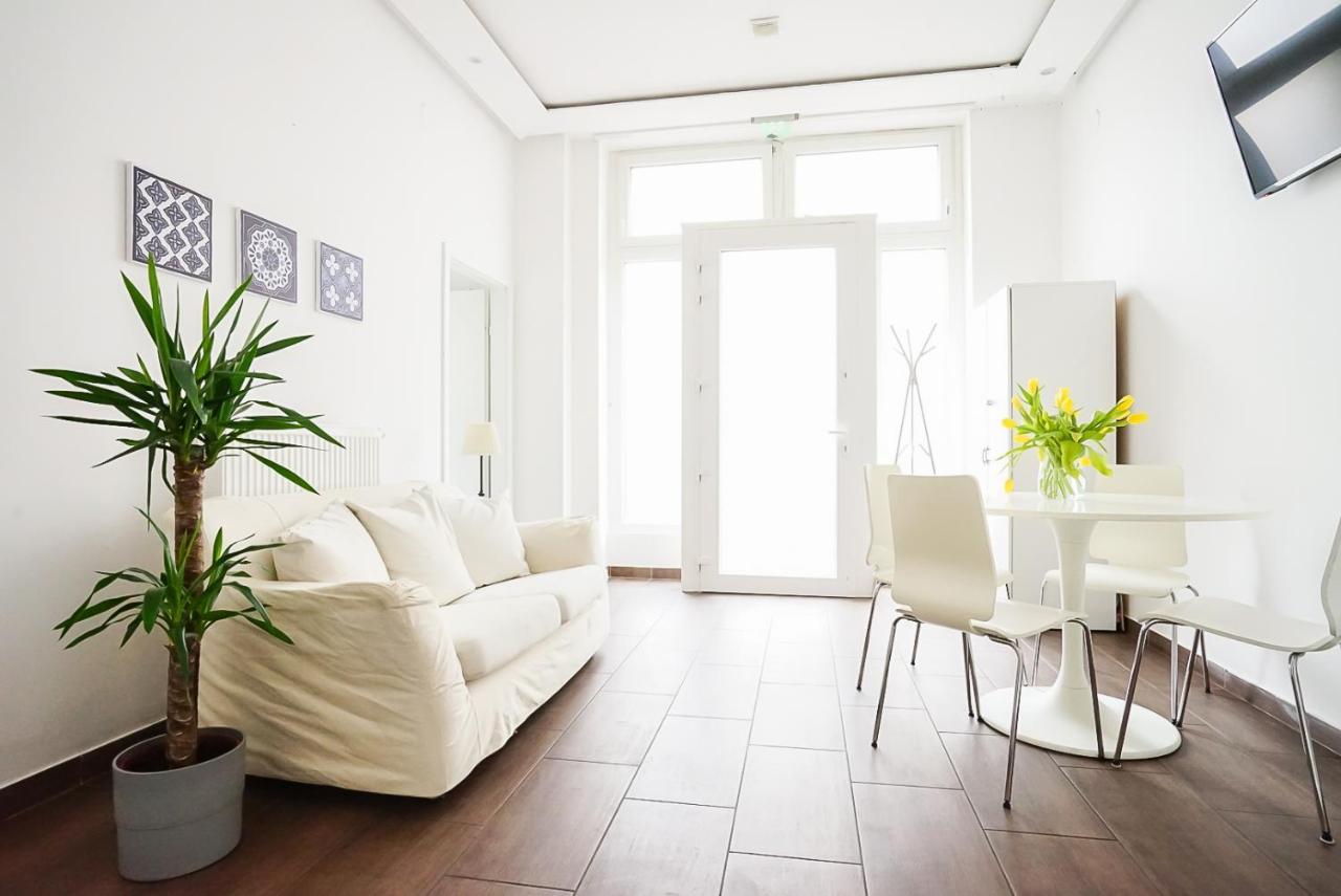 Wonderful Big Apartment Near Yppen Market Wien Exterior foto