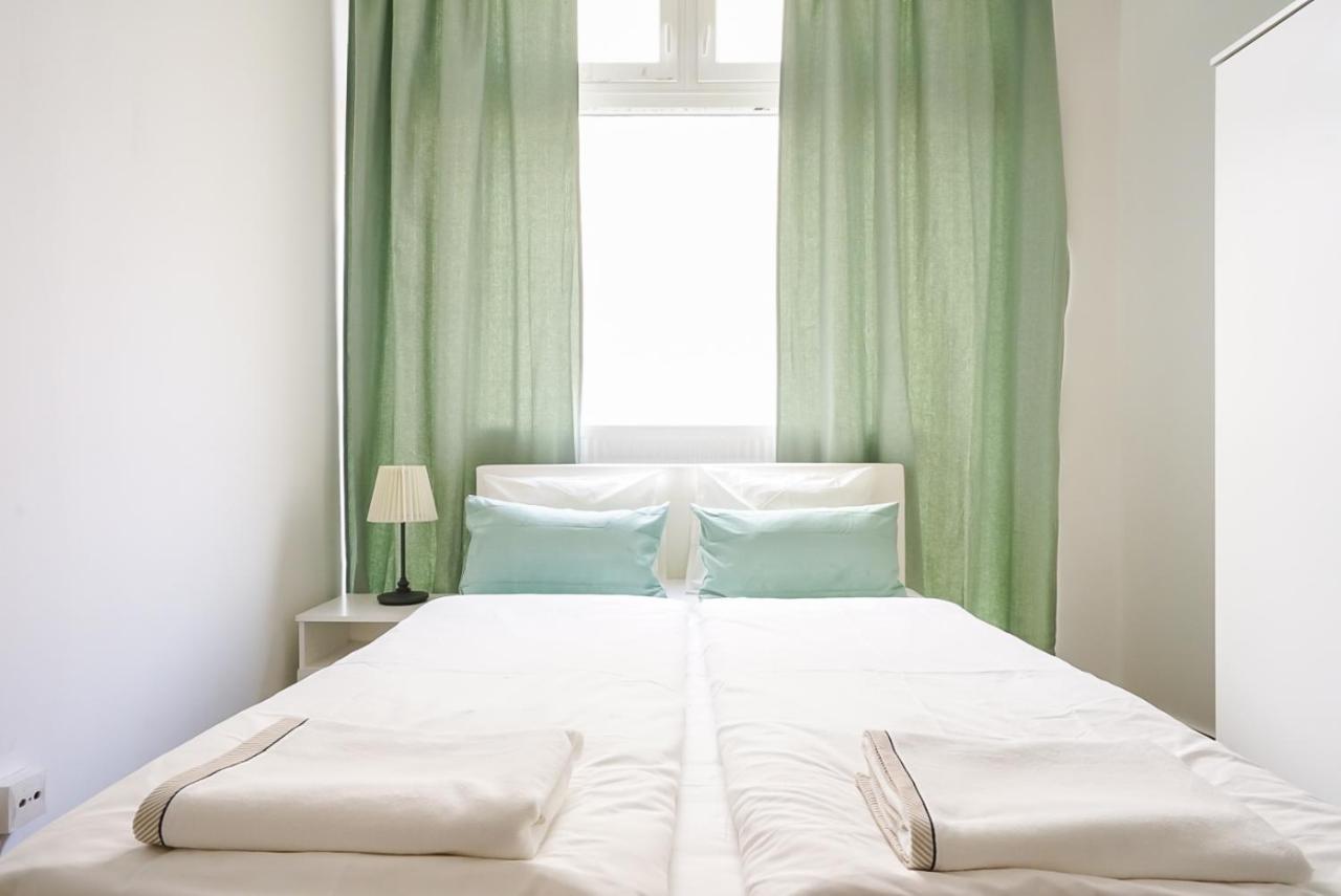 Wonderful Big Apartment Near Yppen Market Wien Exterior foto